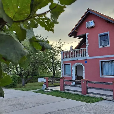 Apartment Asgard Drežnik Grad Exterior foto